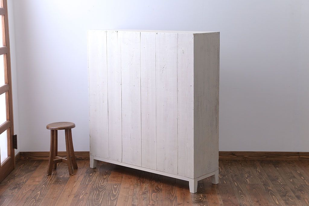 アンティーク家具　アンティークペイント　ネームプレート付きマス目棚