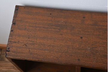 レトロ家具　昭和レトロ　小さなマス目棚(1)
