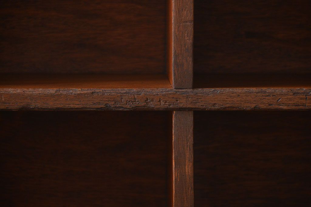 レトロ家具　昭和レトロ　小さなマス目棚(1)