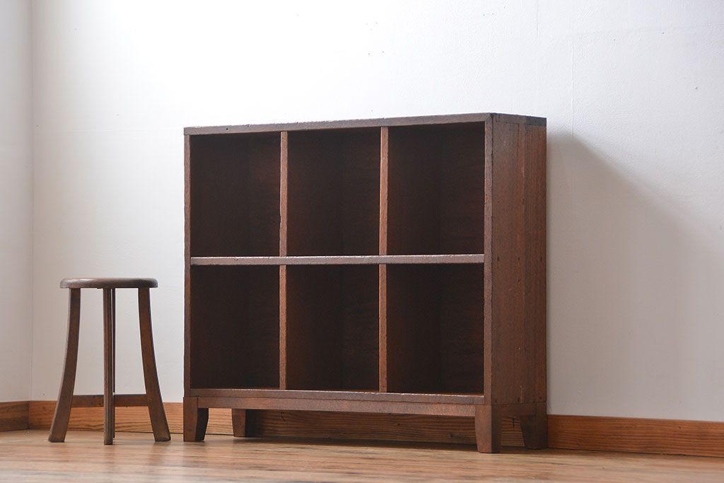 レトロ家具　昭和レトロ　小さなマス目棚(2)