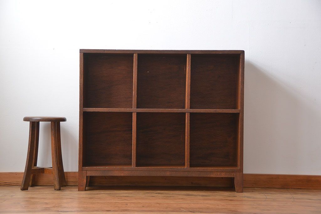 レトロ家具　昭和レトロ　小さなマス目棚(2)