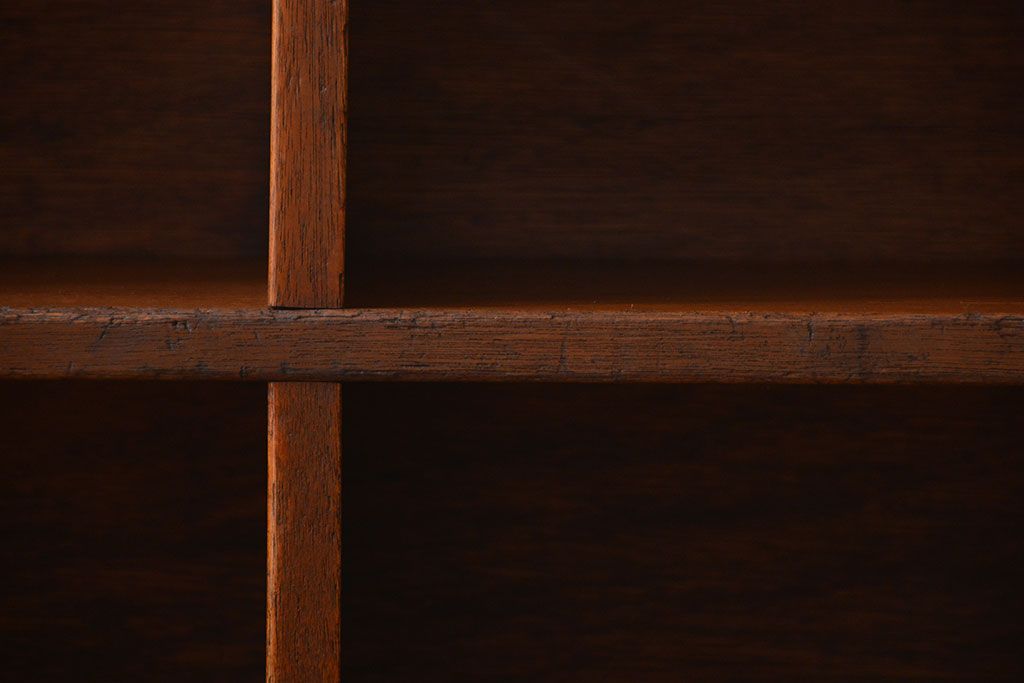 レトロ家具　昭和レトロ　小さなマス目棚(2)