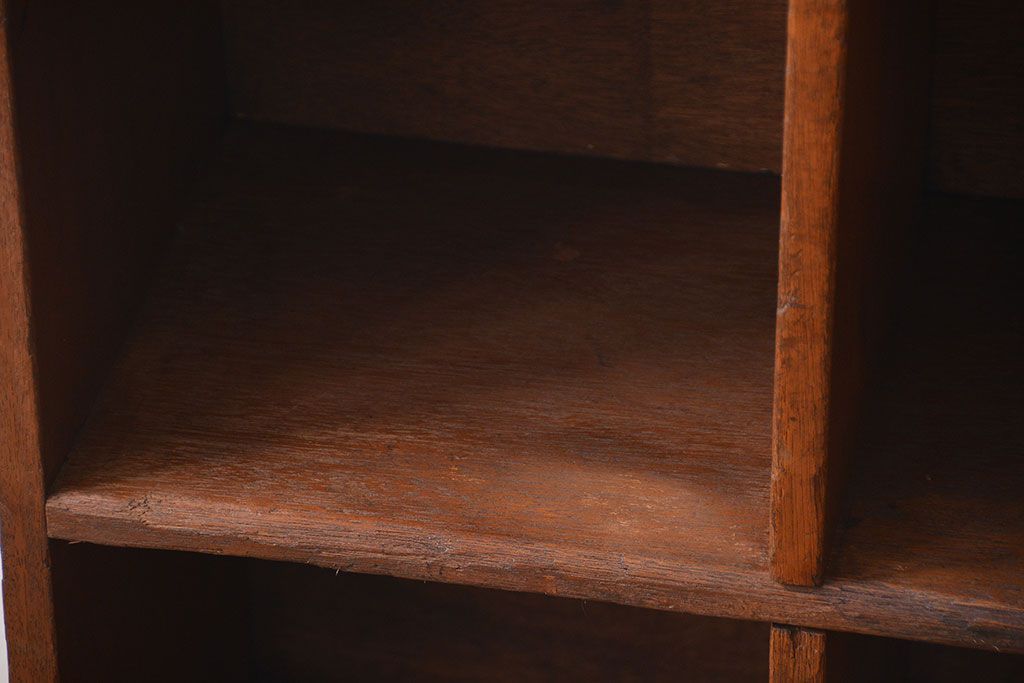 レトロ家具　昭和レトロ　小さなマス目棚(1)