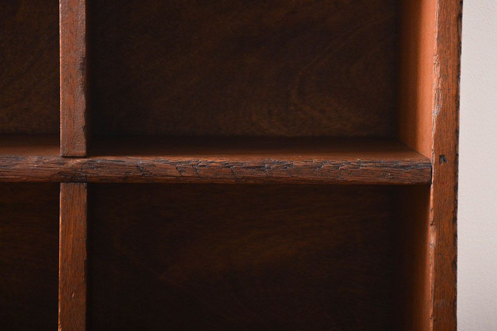 レトロ家具　昭和レトロ　小さなマス目棚(1)