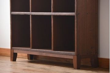 レトロ家具　昭和レトロ　小さなマス目棚(2)