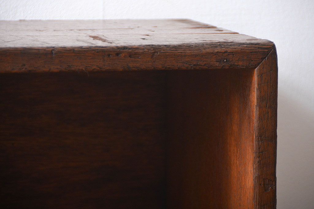 レトロ家具　昭和レトロ　小さなマス目棚(2)