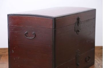アンティーク雑貨　古民具・骨董 上等な金具付き長持(時代箪笥)