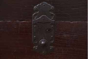 アンティーク雑貨　古民具・骨董 上等な金具付き長持(時代箪笥)