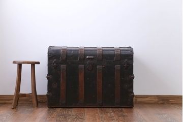 アンティーク雑貨　イギリスアンティーク　ブラックトランク