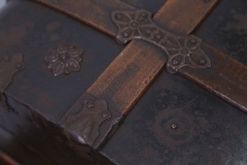 アンティーク雑貨　イギリスアンティーク　ブラックトランク