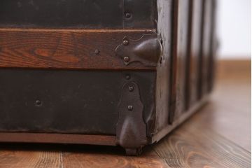 アンティーク雑貨　イギリスアンティーク　ブラックトランク