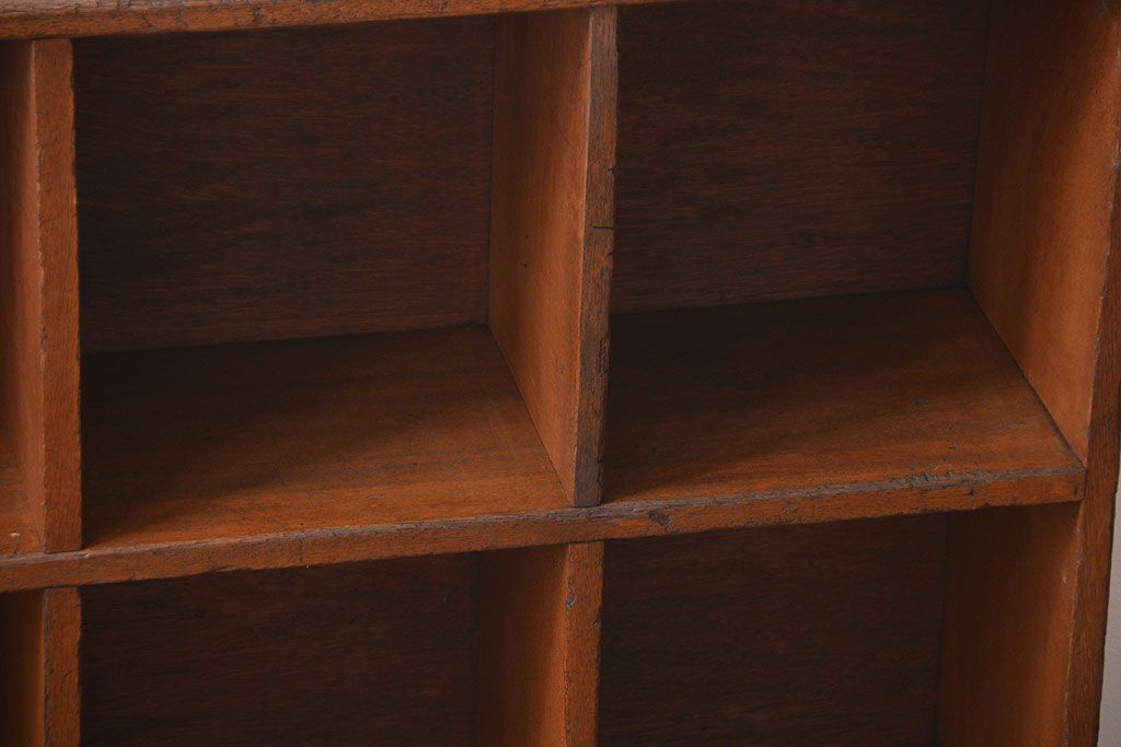 レトロ家具　 昭和レトロ　小さなマス目棚(3)