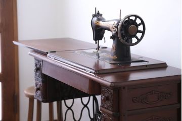 アンティーク雑貨　アンティーク　シンガー　足踏みミシン(シンガーミシン)