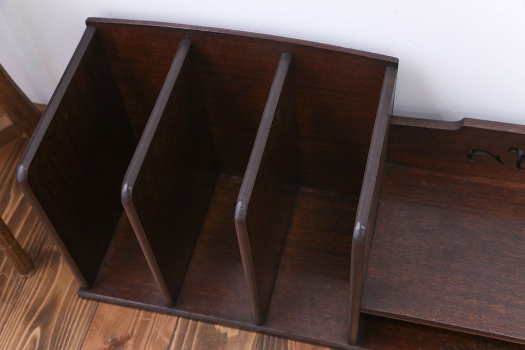 アンティーク家具　引き出し付き!透かし彫りがお洒落な大きな本立て