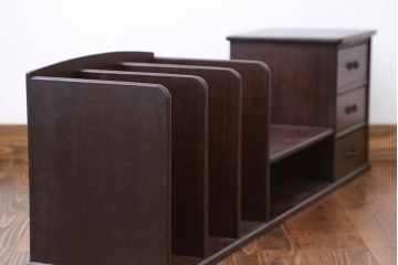 アンティーク家具　引き出し付き!透かし彫りがお洒落な大きな本立て