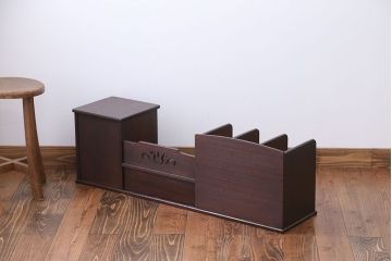 アンティーク家具　引き出し付き!透かし彫りがお洒落な大きな本立て