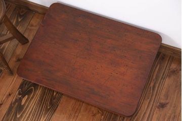 【ご成約済】檜材!脚のデザインが素敵な小さな机(加工費込み)