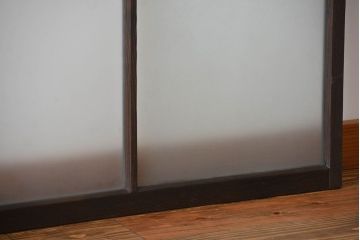 大正ロマン　モダンな背の低いガラス戸2枚(窓)