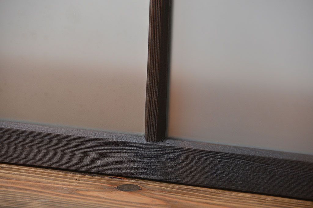 大正ロマン　モダンな背の低いガラス戸2枚(窓)