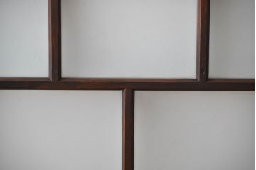 大正ロマン　モダンな背の低いガラス戸2枚(窓)