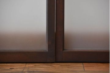 大正ロマン　モダンな背の低いガラス戸2枚(窓)