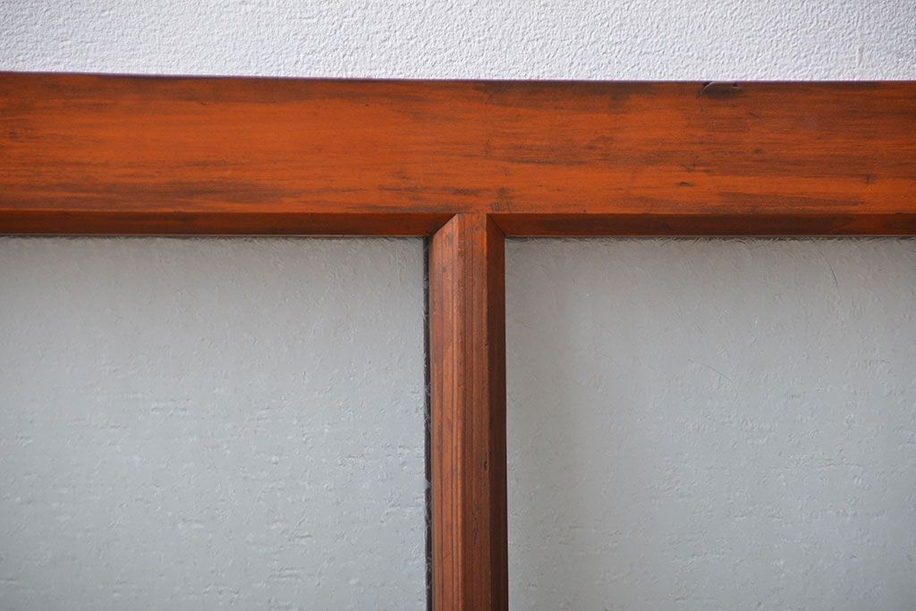 アンティーク グルーチップガラス入りフィックス窓