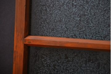 アンティーク グルーチップガラス入りフィックス窓