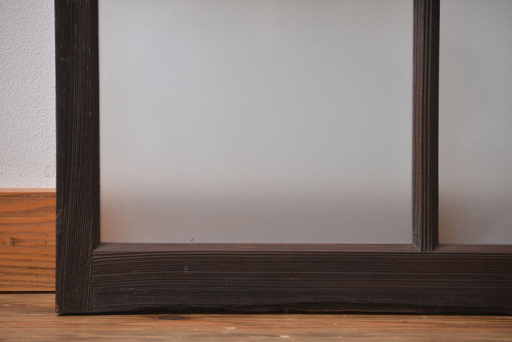 大正ロマン　モダンな背の低いガラス戸2枚(窓)(4)