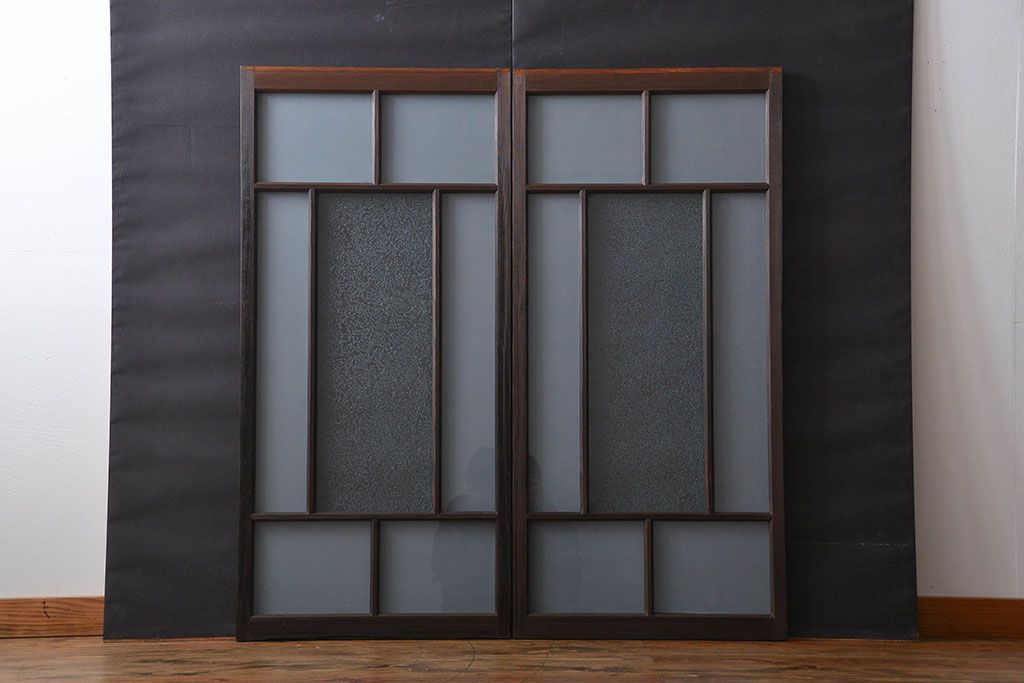 大正ロマン　モダンな背の低いガラス戸2枚(窓)(4)
