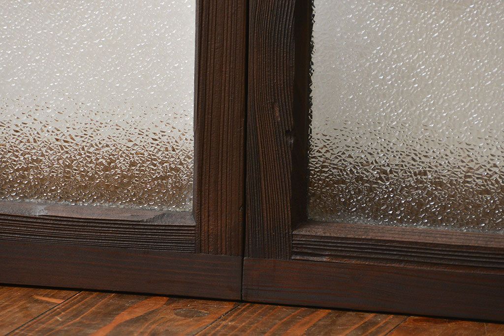 大正ロマン　当時物色ガラス入りモダンなガラス戸2枚セット(窓)