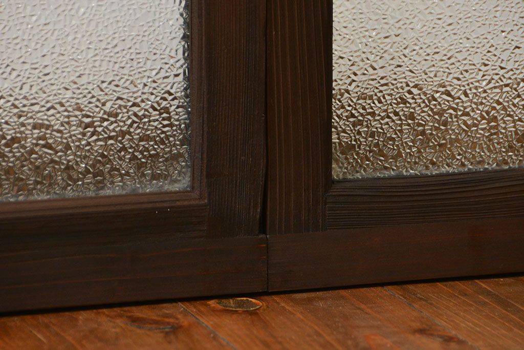 大正ロマン　当時物色ガラス入りモダンなガラス戸2枚セット(窓)