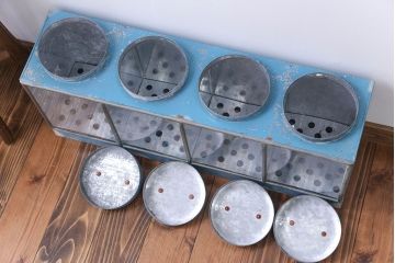 レトロ家具　昭和レトロ　ブリキガラスケース