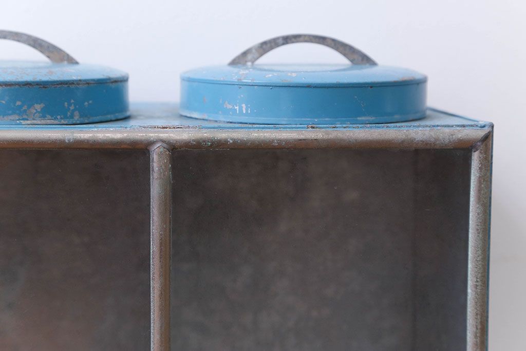 レトロ家具　昭和レトロ　ブリキガラスケース