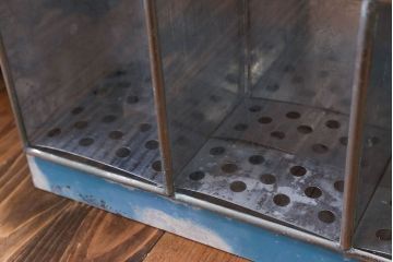 レトロ家具　昭和レトロ　ブリキガラスケース