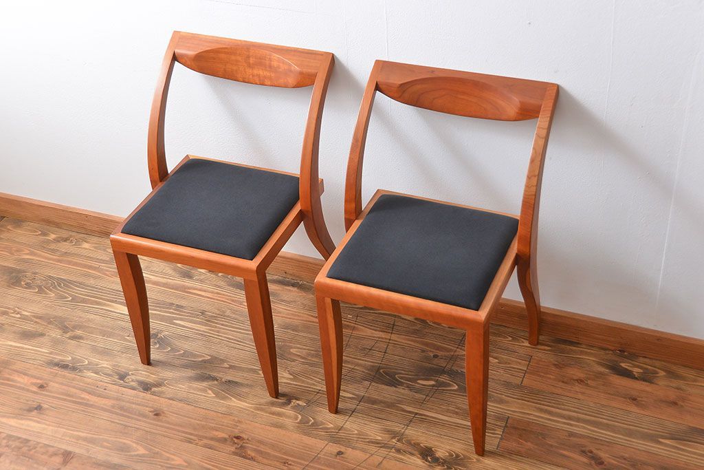 中古　ポラダ(porada)社　アーレキン　ダイニングチェア　2脚セット(定価2脚で約24万円)