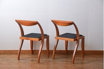 中古　ポラダ(porada)社　アーレキン　ダイニングチェア　2脚セット(定価2脚で約24万円)