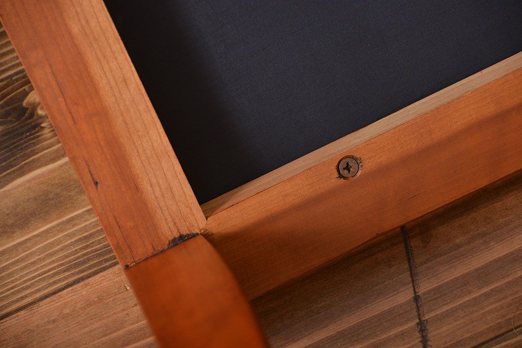 中古　ポラダ(porada)社　アーレキン　ダイニングチェア　2脚セット(定価2脚で約24万円)