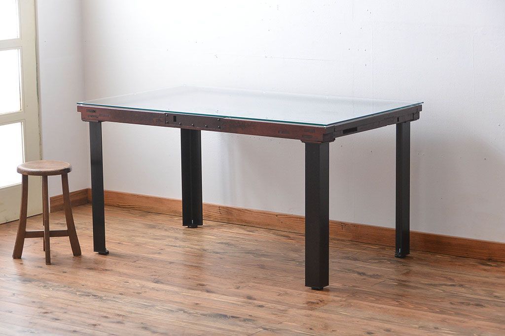 古民具・骨董 蔵戸をリメイクしたダイニングテーブル