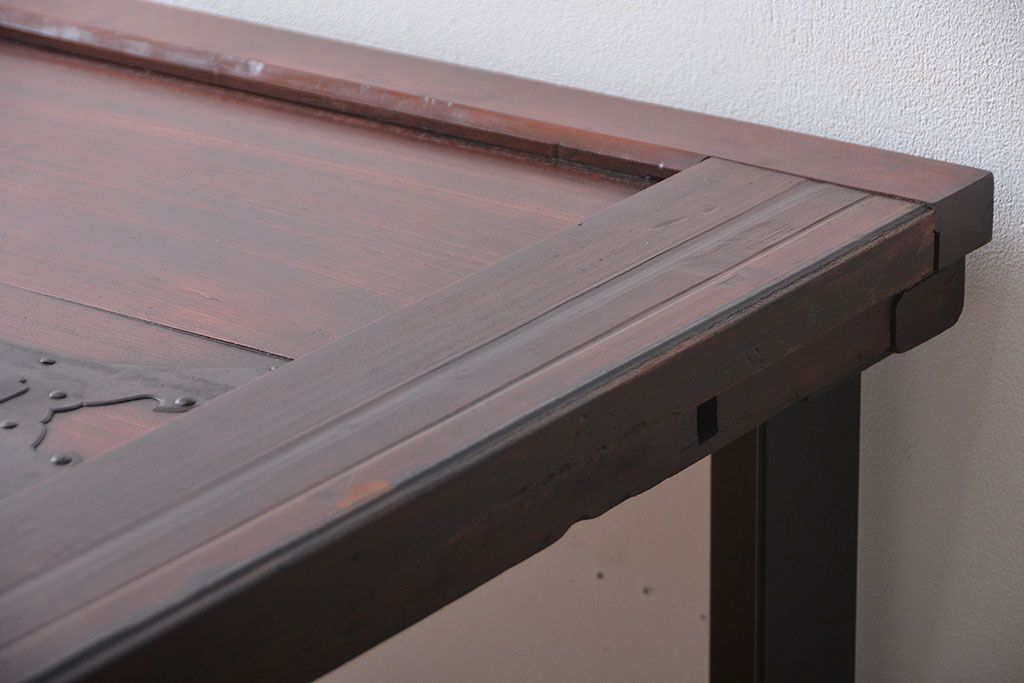 古民具・骨董 蔵戸をリメイクしたダイニングテーブル