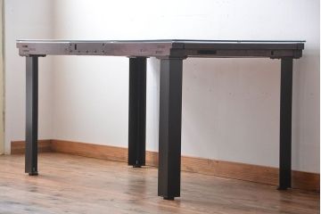 古民具・骨董 蔵戸をリメイクしたダイニングテーブル