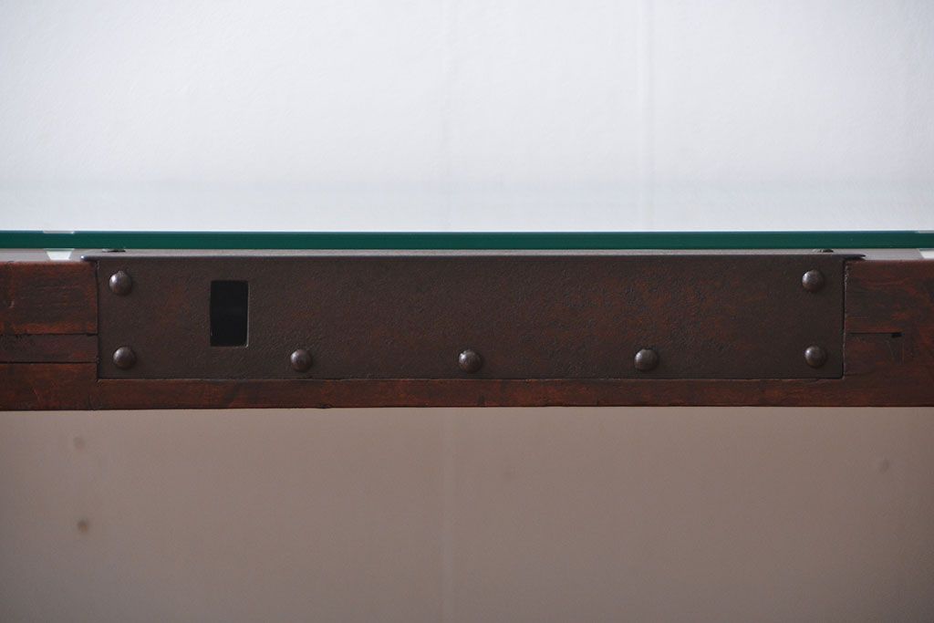 古民具・骨董 蔵戸をリメイクしたダイニングテーブル