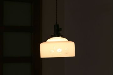 昭和レトロ　吊り下げ照明(1)