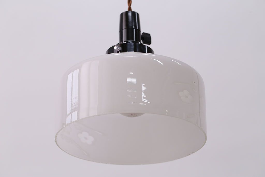 昭和レトロ　吊り下げ照明(1)