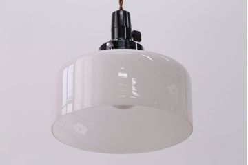 昭和レトロ　吊り下げ照明(1)