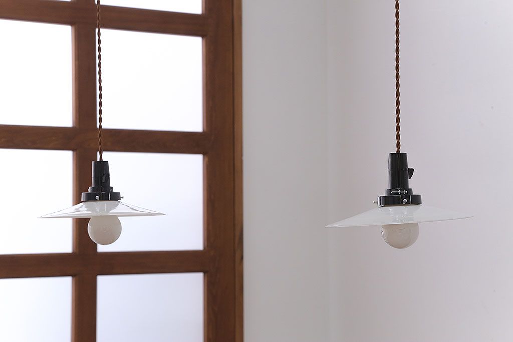 昭和レトロ　平笠照明2個セット(1)