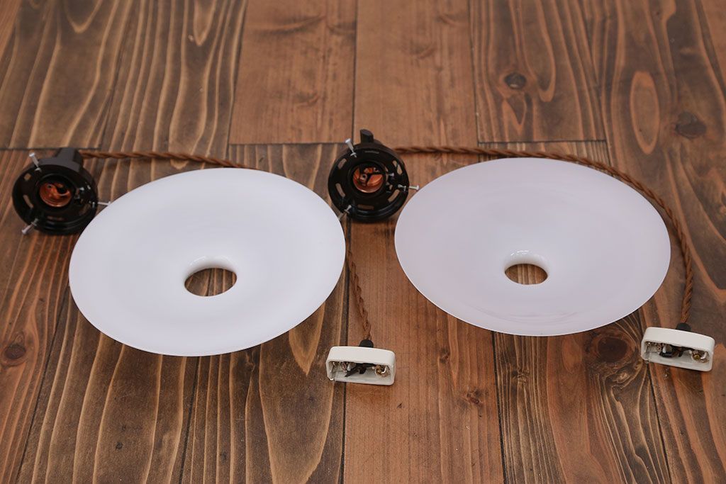 昭和レトロ　平笠照明2個セット(4)