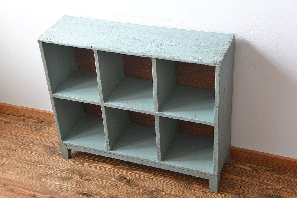 アンティーク家具　 アンティークペイント　小さなマス目棚(1)