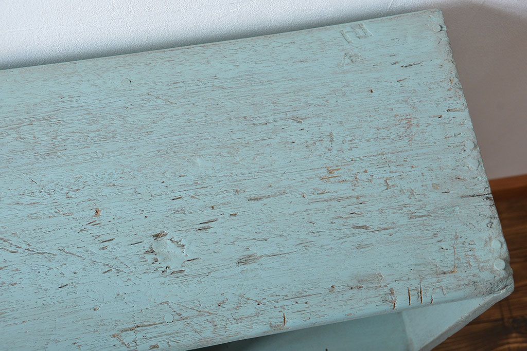 アンティーク家具　 アンティークペイント　小さなマス目棚(1)