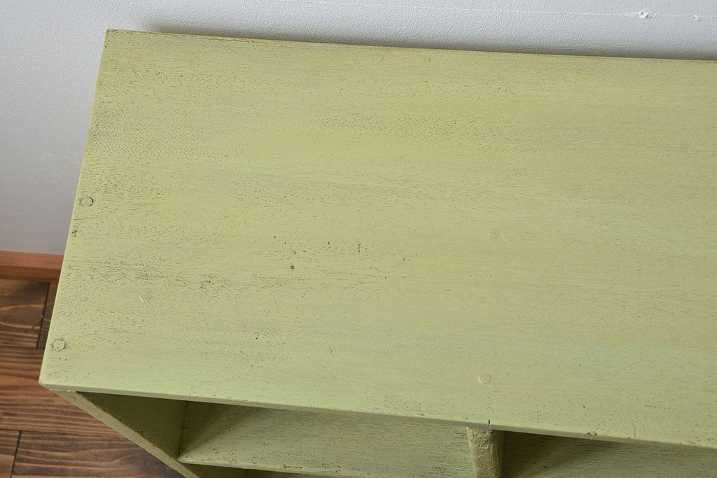 アンティーク家具　 アンティークペイント　小さなマス目棚(2)