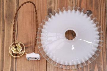 イギリスアンティーク　かわいいフリルシェード照明(4)